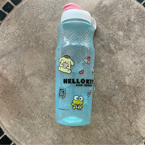 zaks Other - Zakks Hello Kitty and Friends Water Bottle